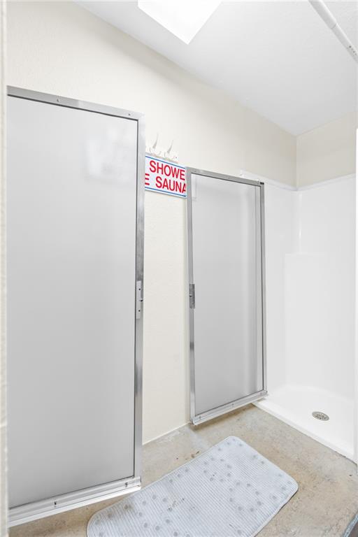 110 E Franklin Street Property Photo 15