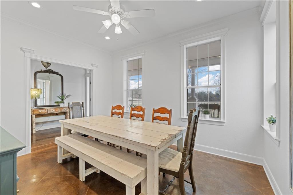 1240 Estes Road Property Photo 8