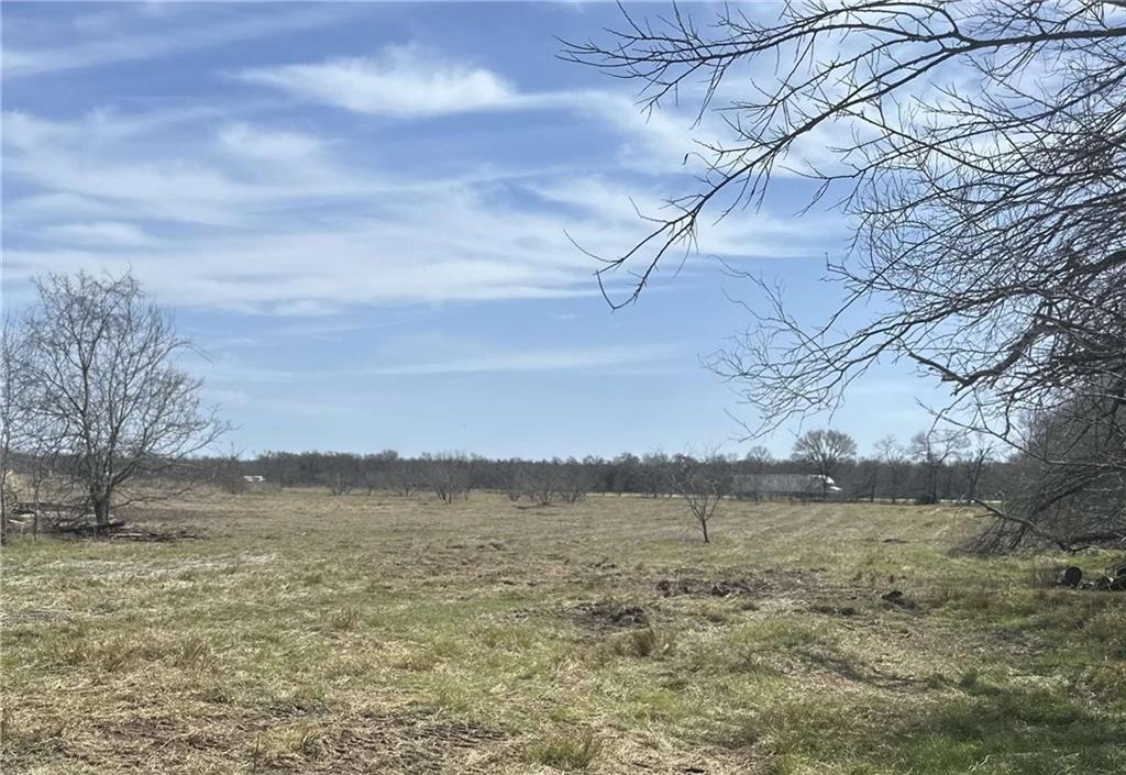 243 W Hwy 7 Road Property Photo