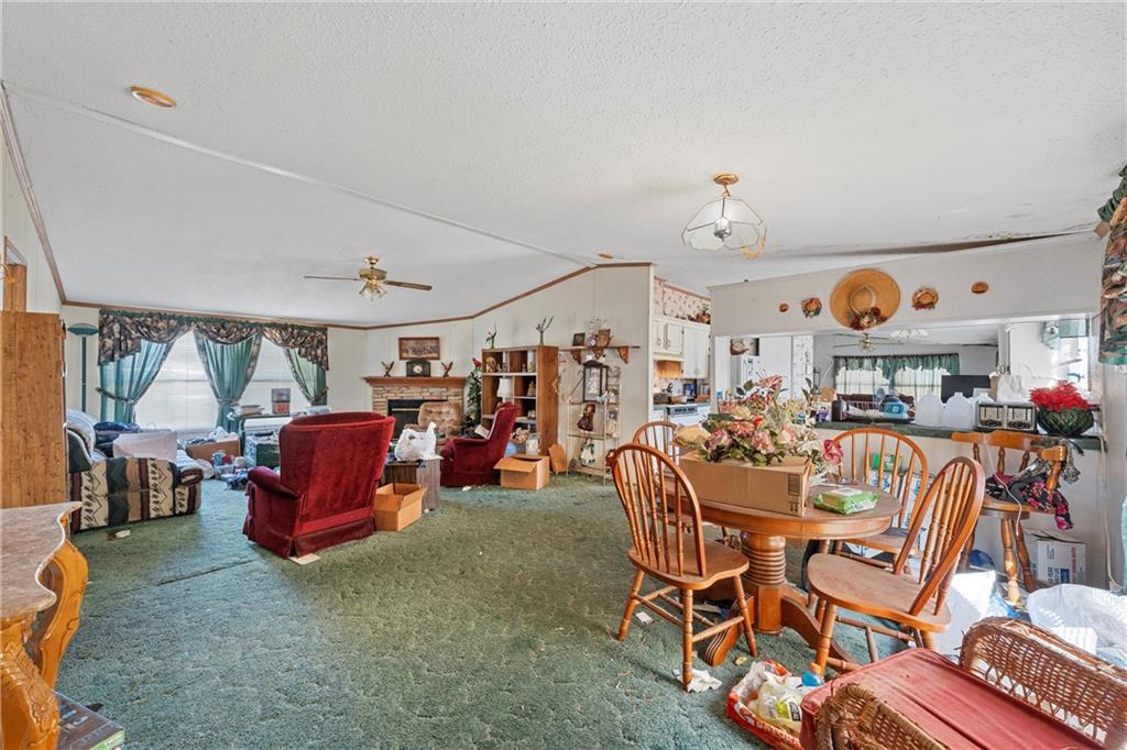 3725 Bluhm Road Property Photo 4