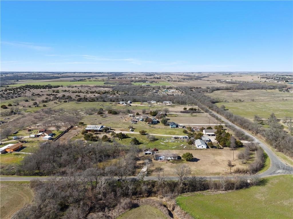 3725 Bluhm Road Property Photo 17