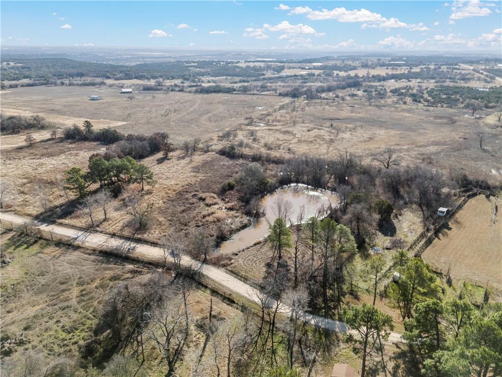 421 Cowboy Court Property Photo 2