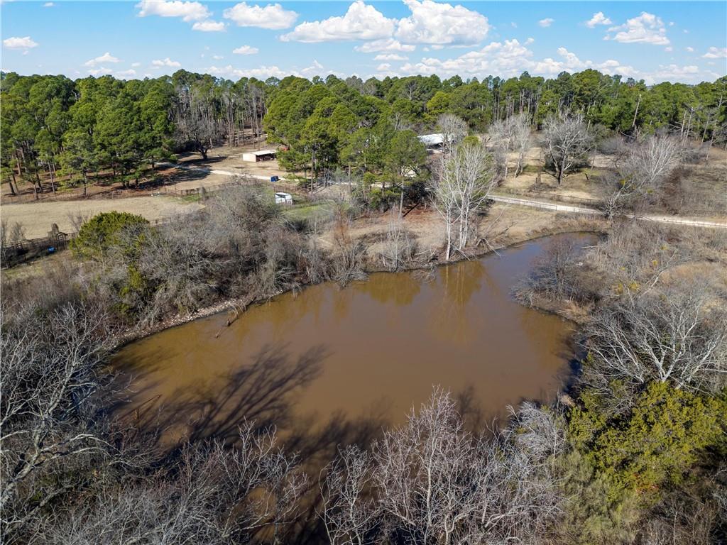 421 Cowboy Court Property Photo 3