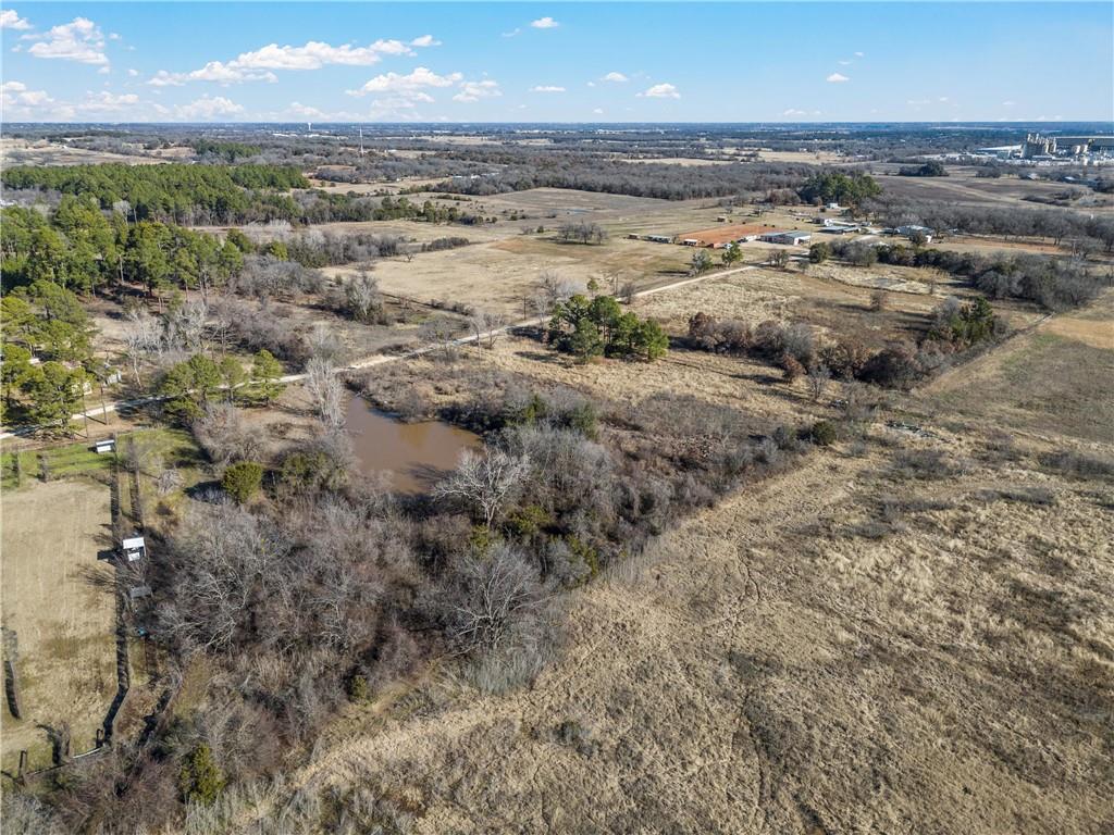 421 Cowboy Court Property Photo 6