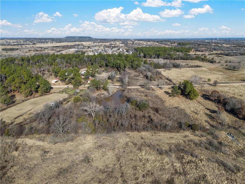 421 Cowboy Court Property Photo 8