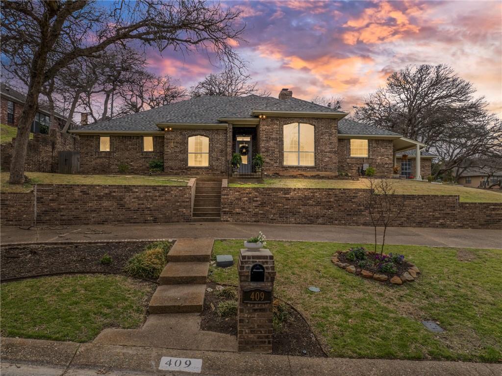 Woodway Real Estate Listings Main Image