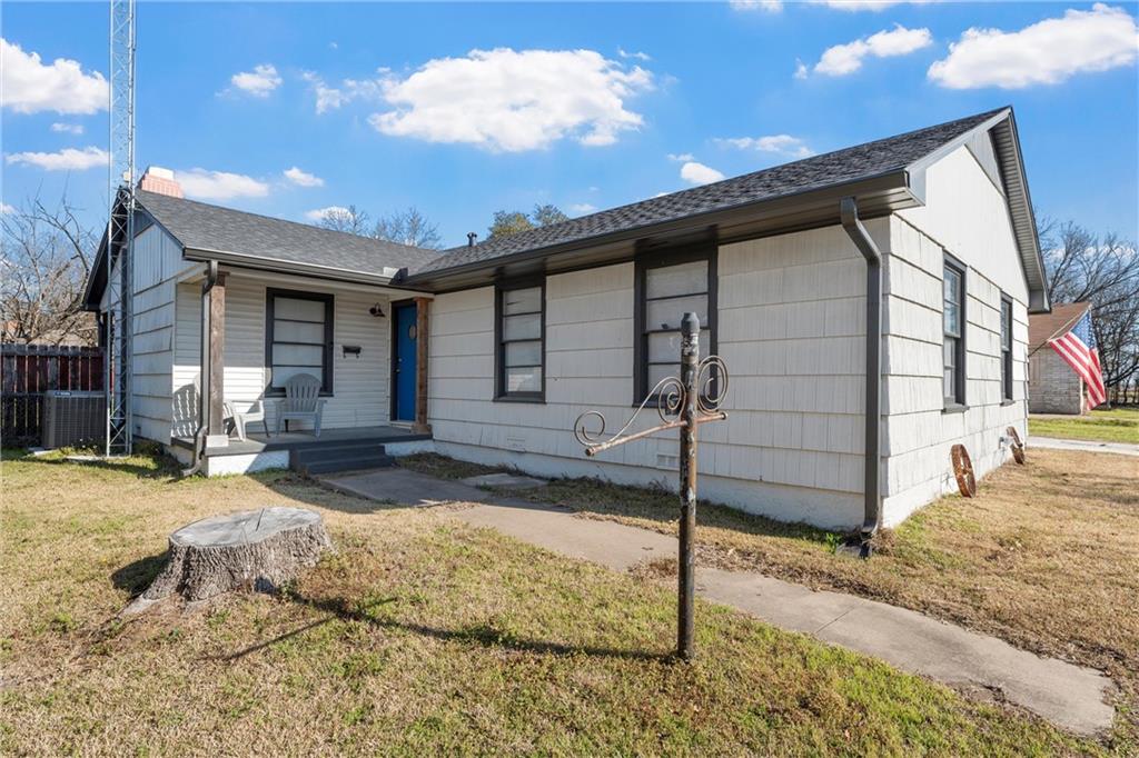 1515 E Texas Avenue Property Photo