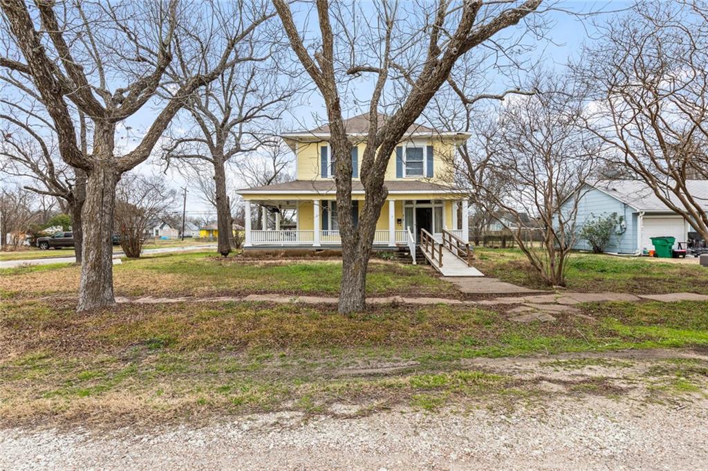 818 E Mclennan Avenue Property Photo