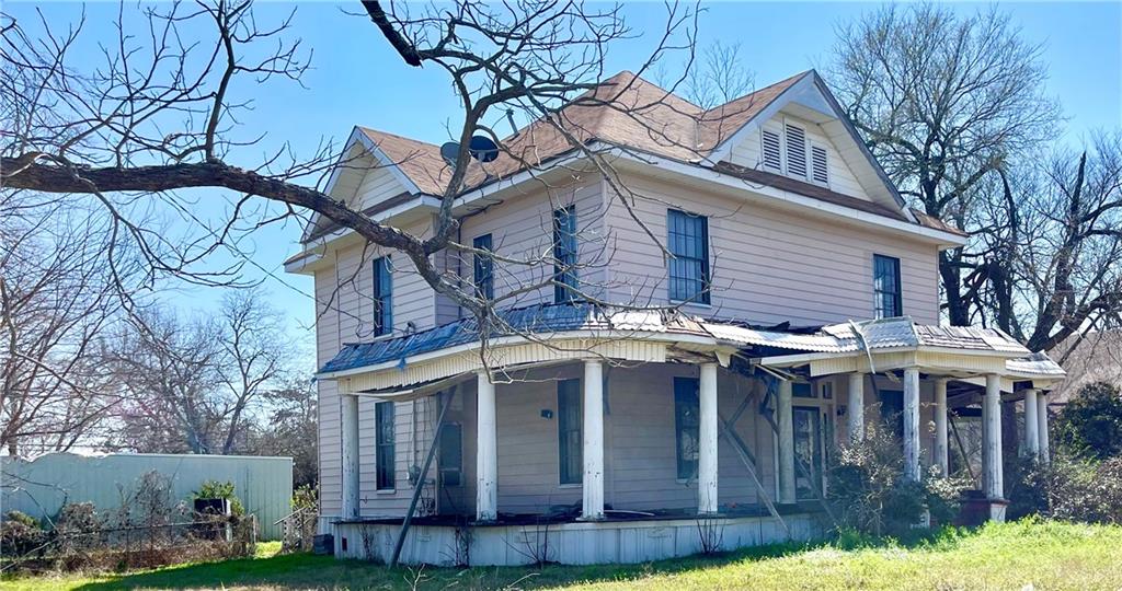 1014 E Mclennan Ave Property Photo