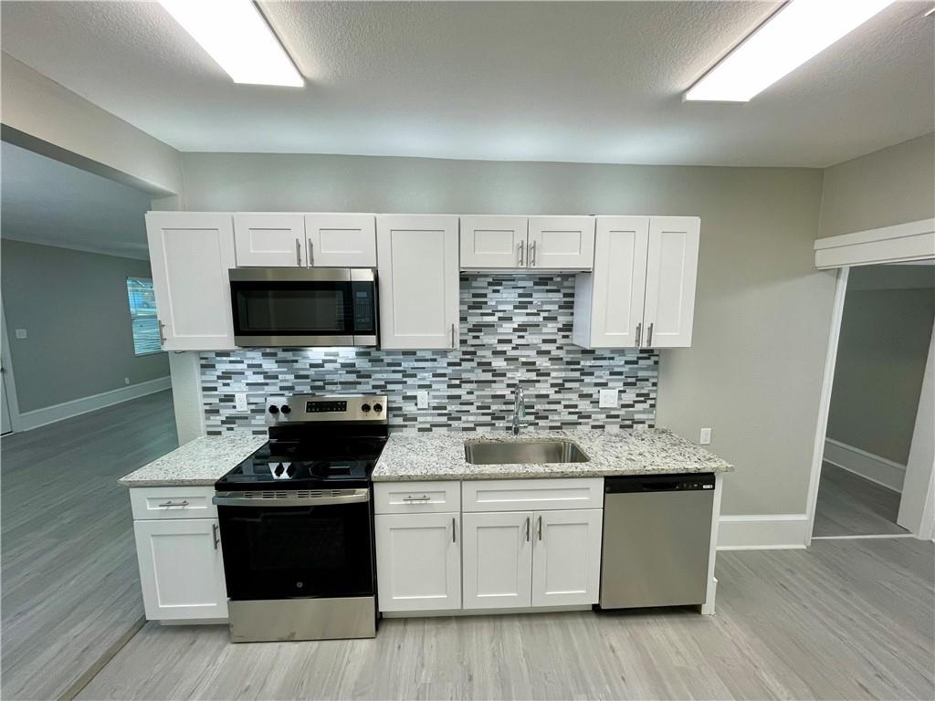 310 N Lakeview Drive Property Photo