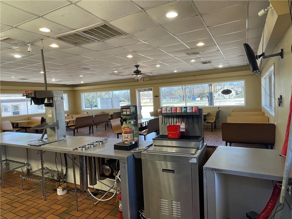 616 E Texas Avenue Property Photo 26
