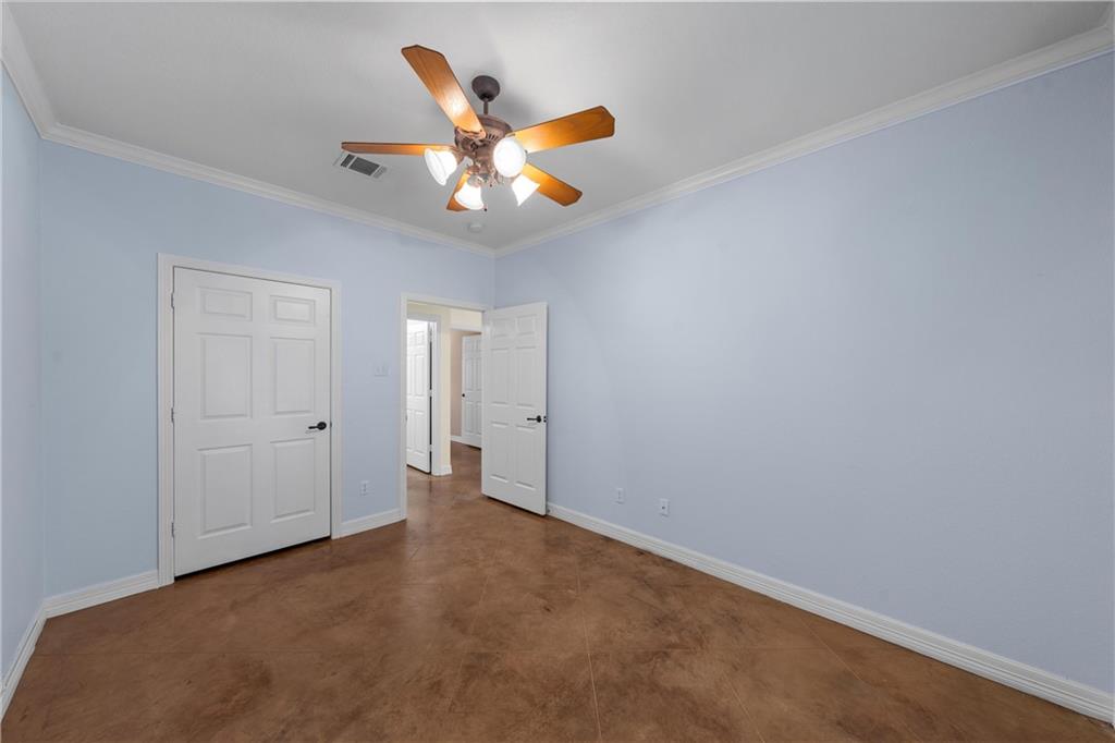 1208 Heritage Way Dr Property Photo 23