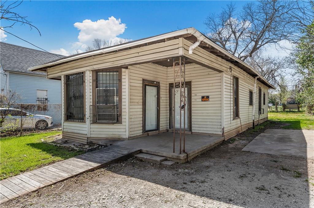 716 N 13th Street Property Photo