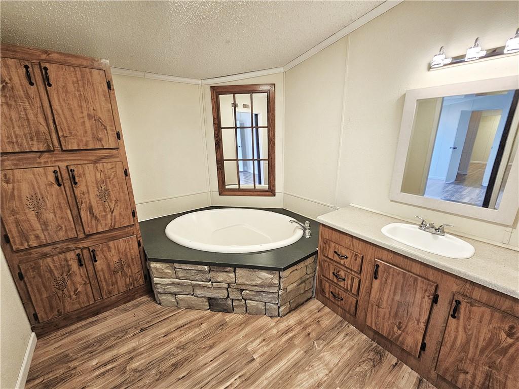 102 Lcr 828 Property Photo 15