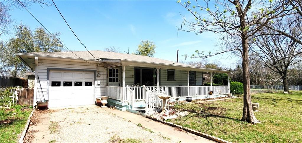 112 College Avenue Property Photo