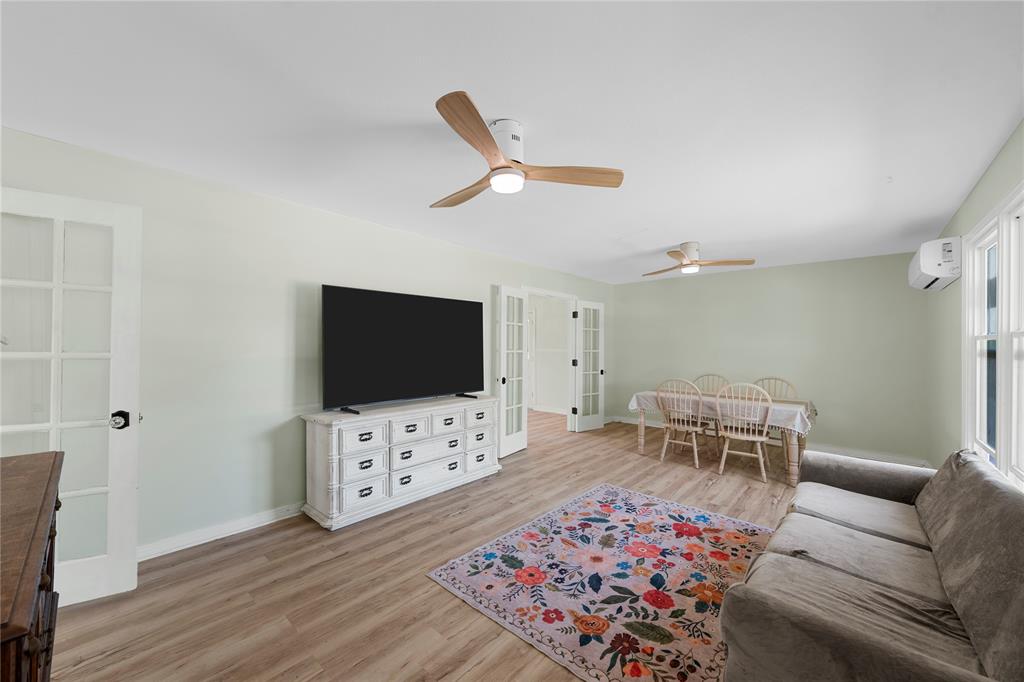 204 S Goddard St Property Photo