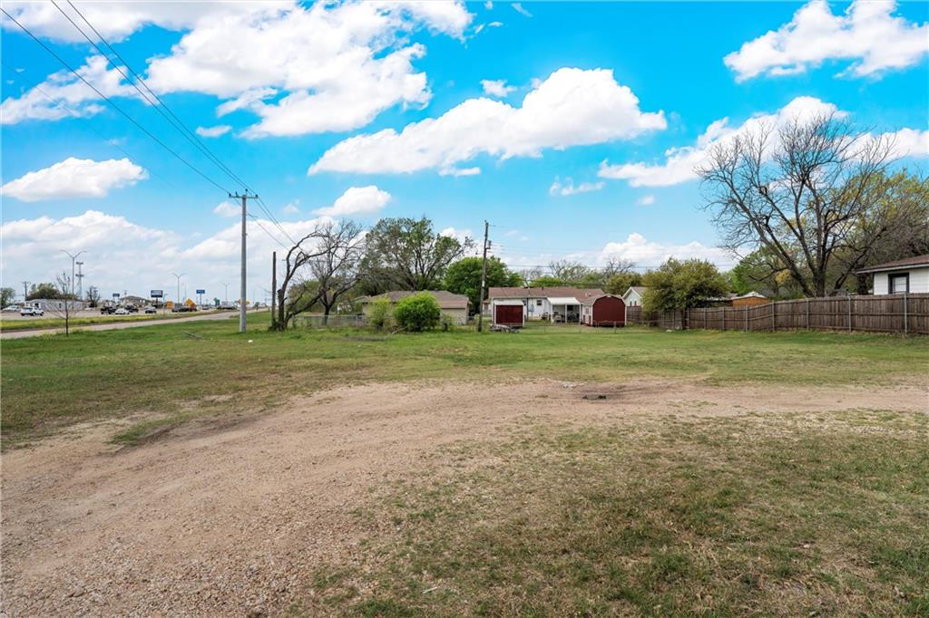 2317 Joey Drive Property Photo 11