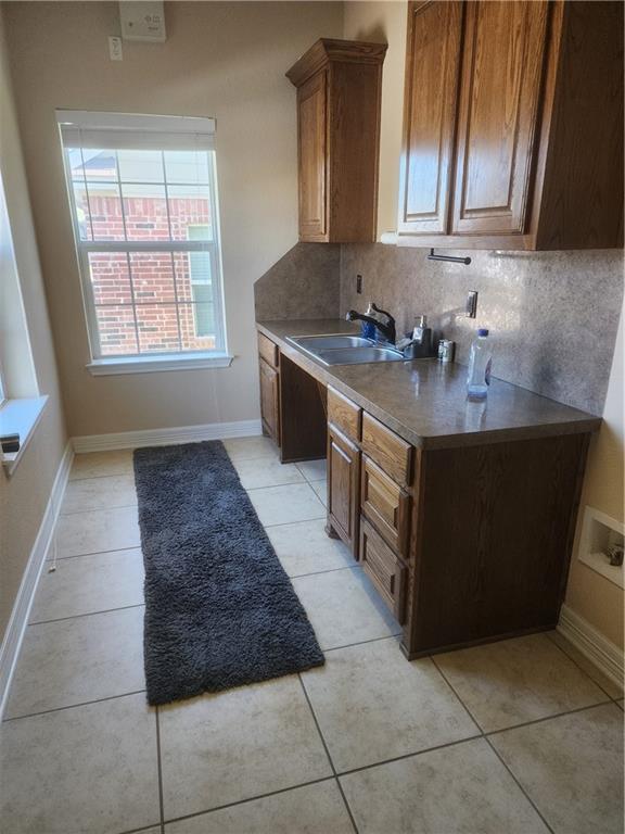 408 Sapphire Boulevard Property Photo 14