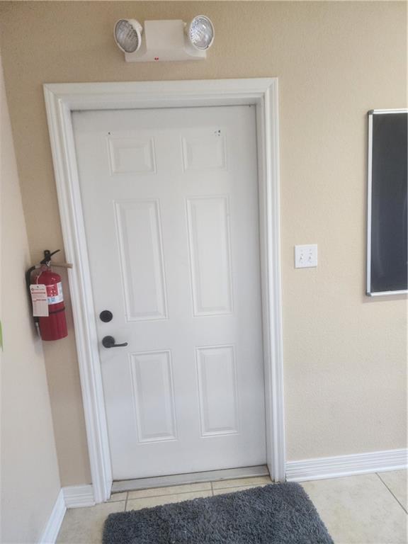 408 Sapphire Boulevard Property Photo 16