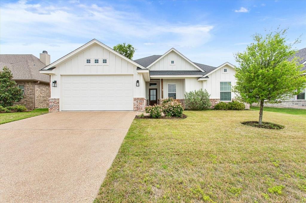 10305 Fallen Leaf Drive Property Photo 1