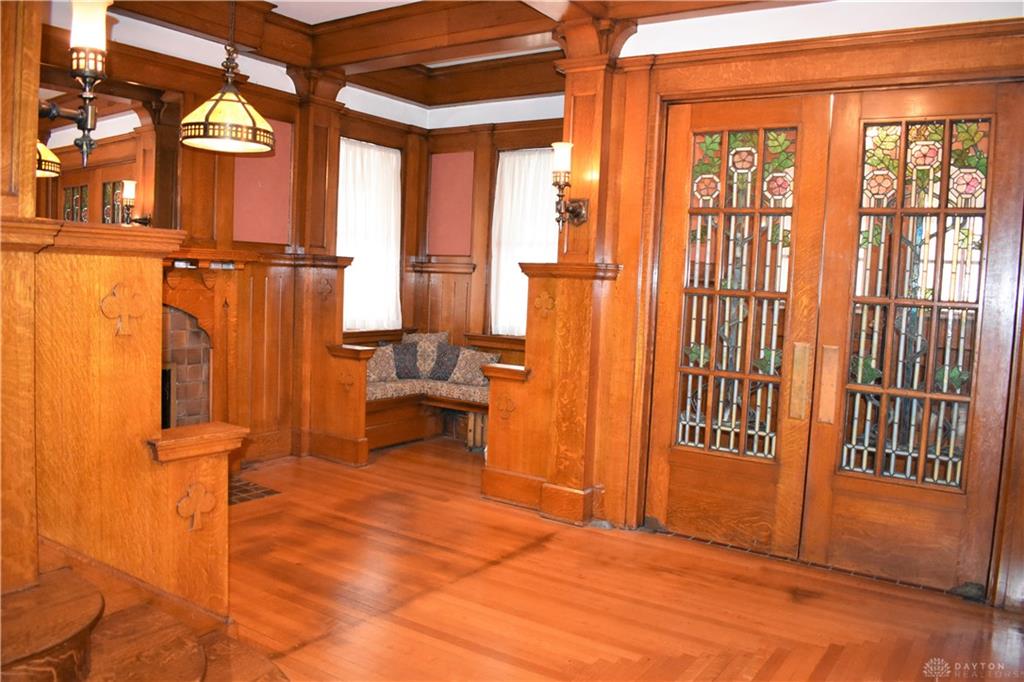 400 N Downing Street Property Photo 11