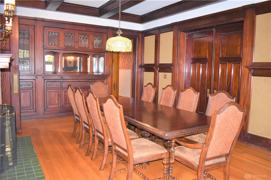 400 N Downing Street Property Photo 26