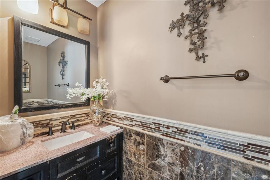 3657 Canyon Drive Property Photo 21