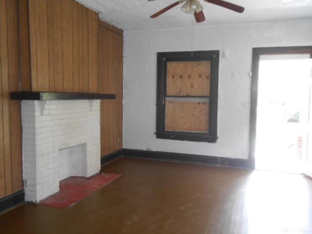 25-23 Cliff Street 23 Property Photo 4