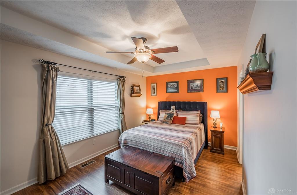 133 City Lights Drive Property Photo 20