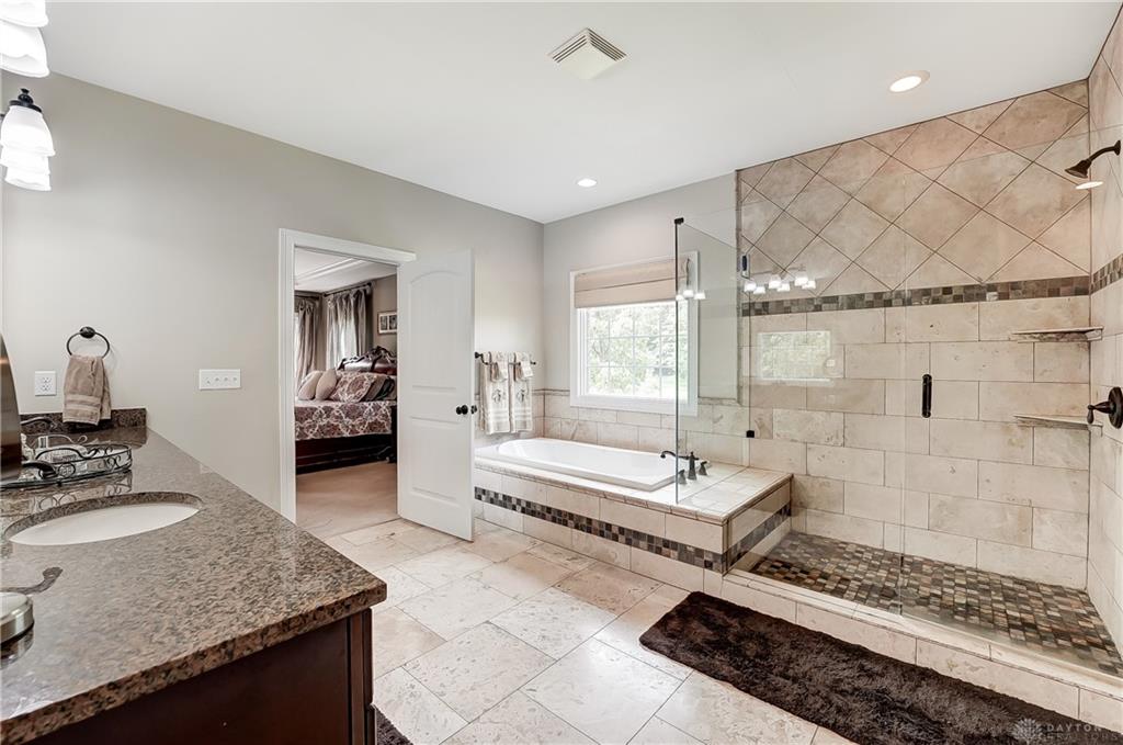 6381 Trillium Drive Property Photo 32
