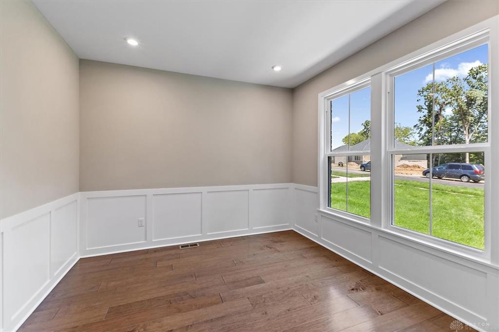 2574 Muirfield Drive Property Photo 13