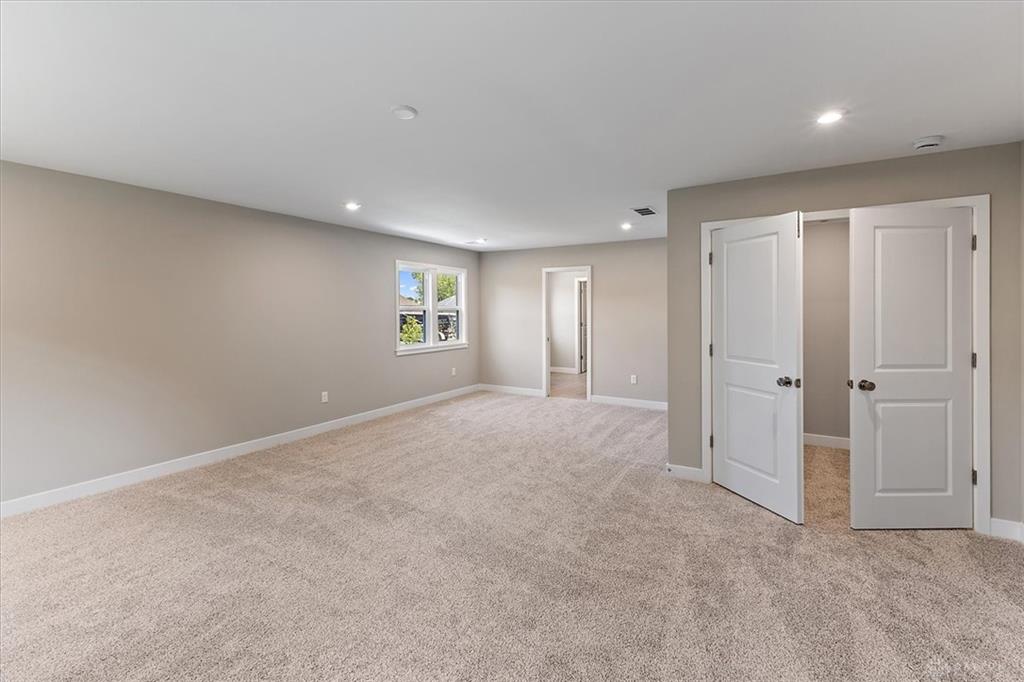 2574 Muirfield Drive Property Photo 18