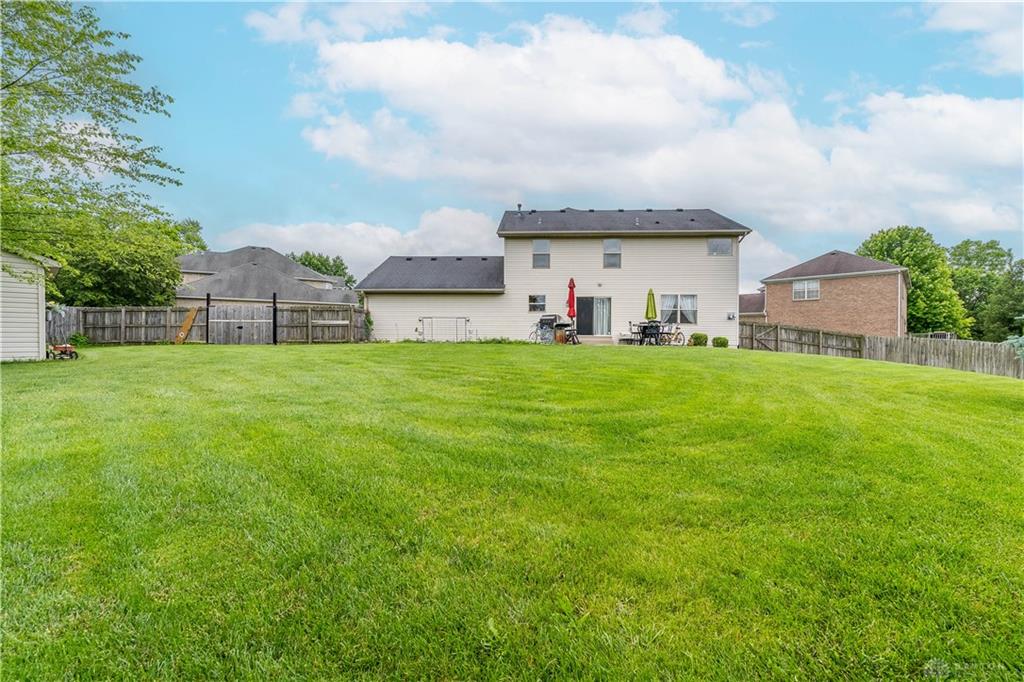 4553 Larch Tree Court Property Photo 7