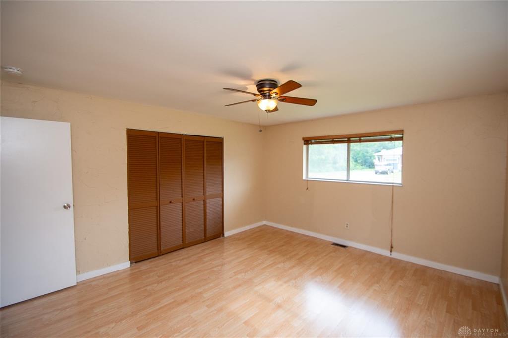 211 Lawndale Ave Property Photo 14