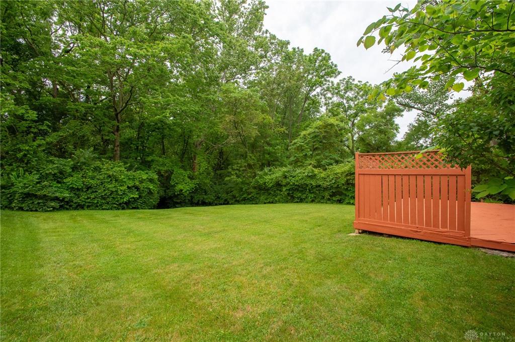 211 Lawndale Ave Property Photo 28