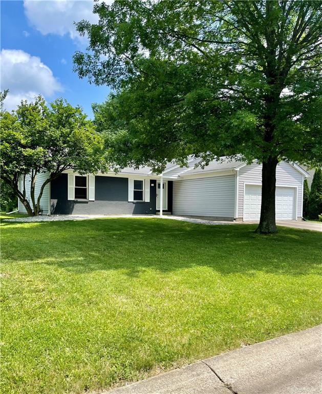 608 Fox Chase Way Property Photo 4