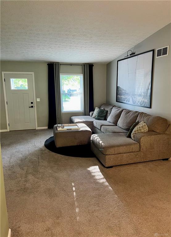 608 Fox Chase Way Property Photo 8