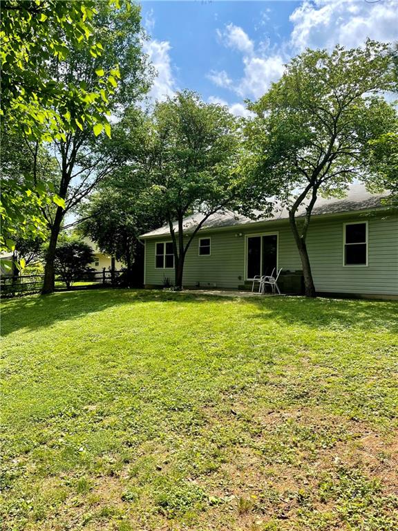 608 Fox Chase Way Property Photo 30