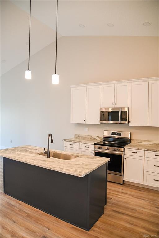 447 Reed Avenue Property Photo 12