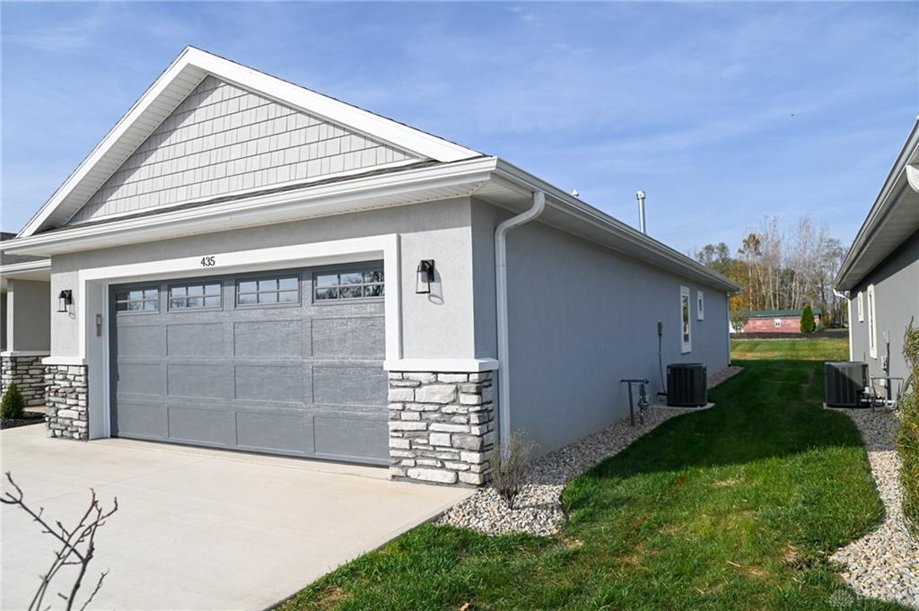 435 Reed Property Photo 4