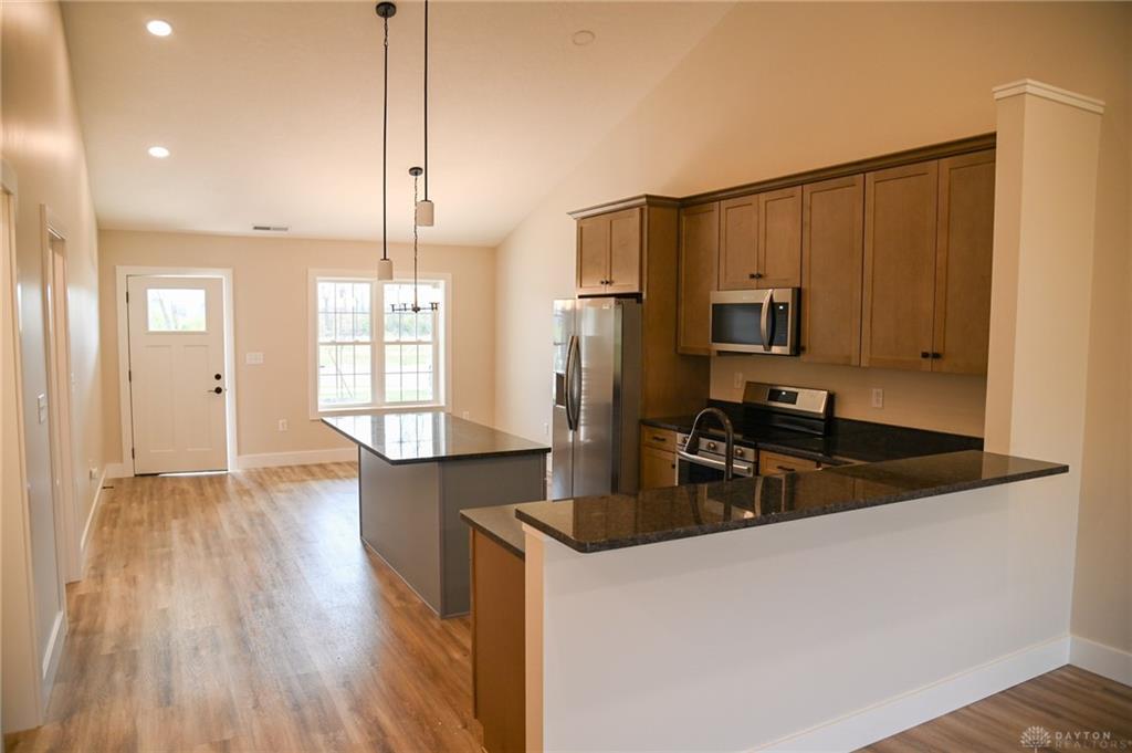 435 Reed Property Photo 5