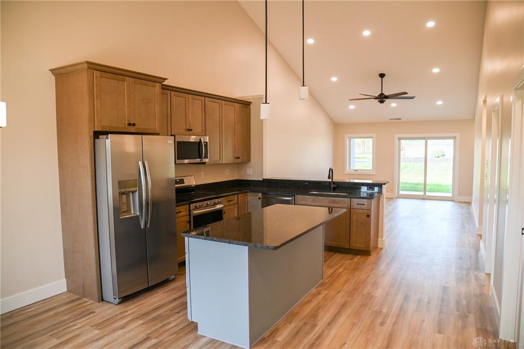 435 Reed Property Photo 7
