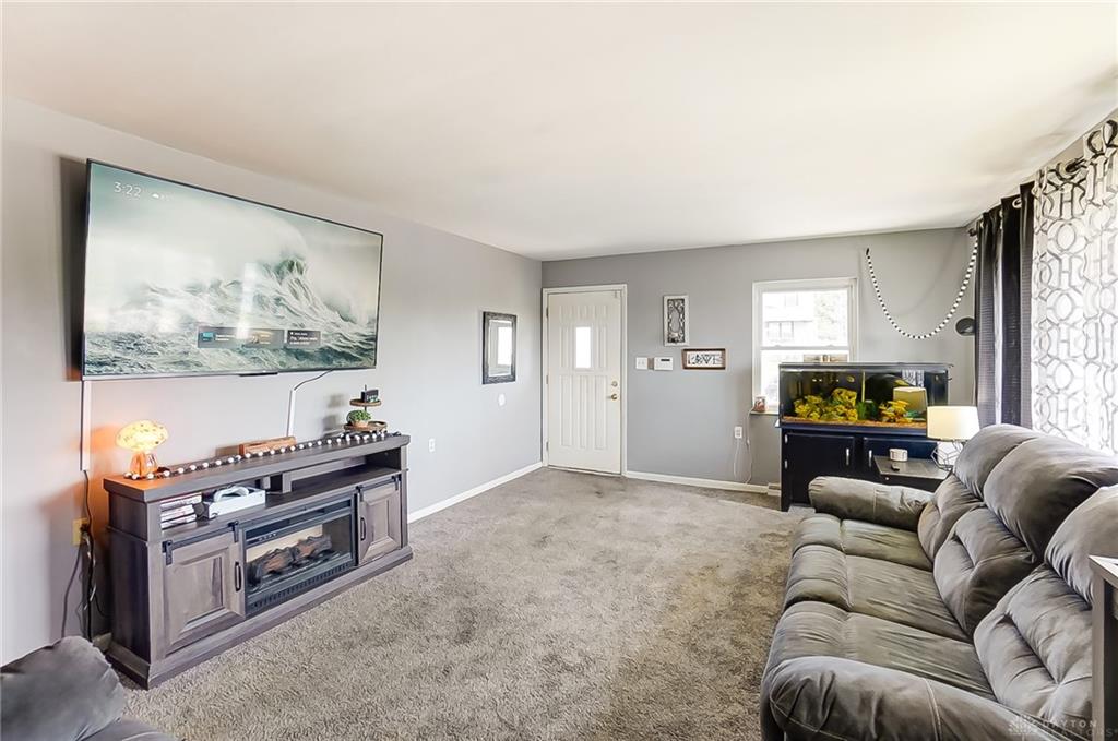 1027 Pine Street Property Photo 4