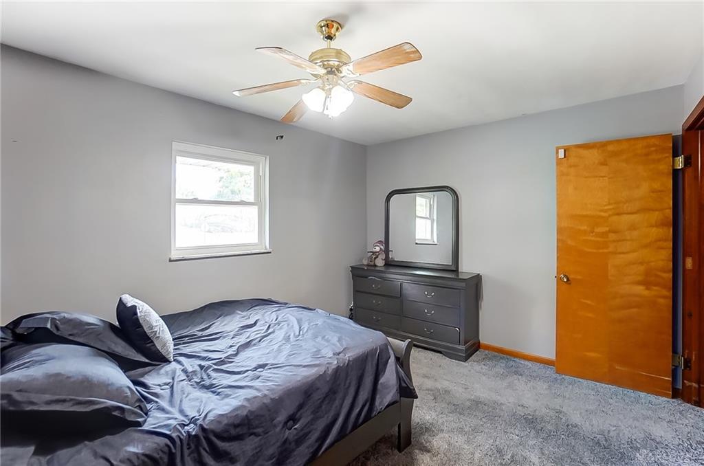 1027 Pine Street Property Photo 11