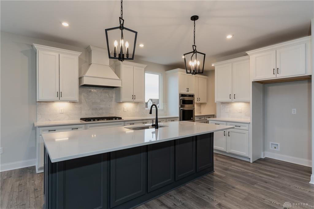 5290 Bligh Court Property Photo 12