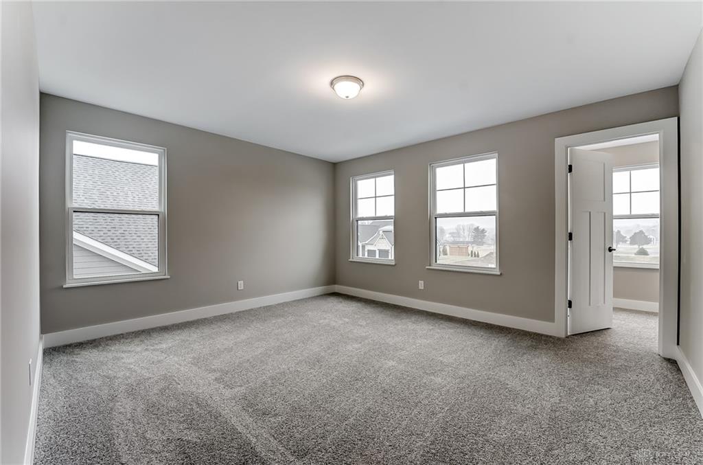 505 Creekside Lane Property Photo 12