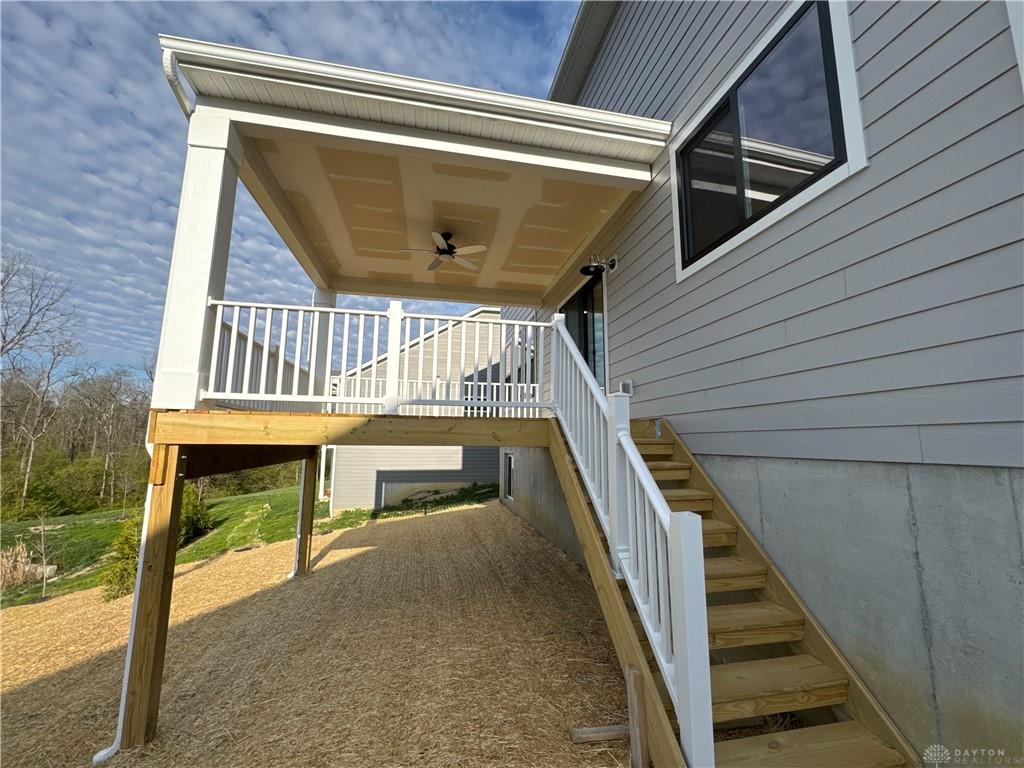 505 Creekside Lane Property Photo 18