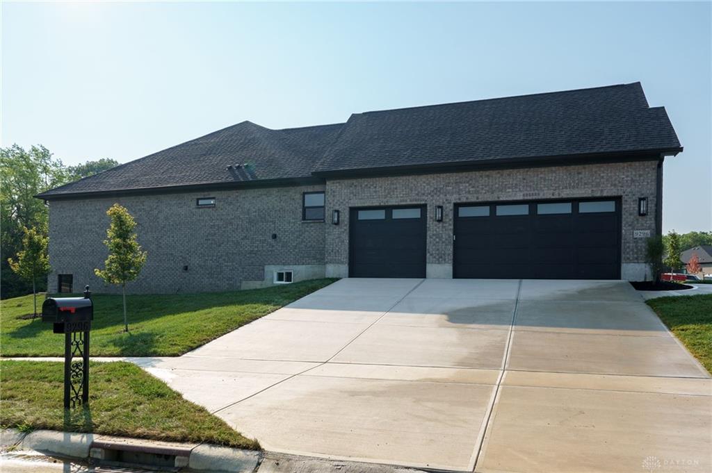 9296 Chaumont Avenue Property Photo 4