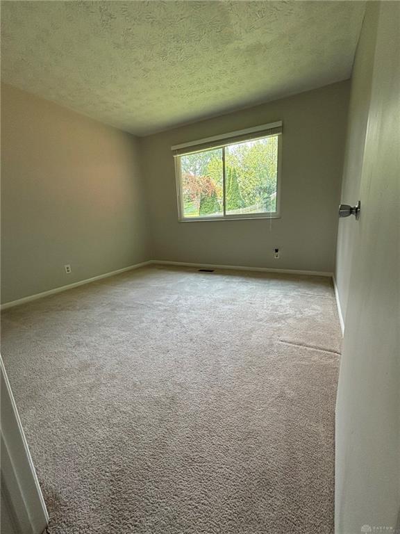 6047 Morningside Drive Property Photo 7