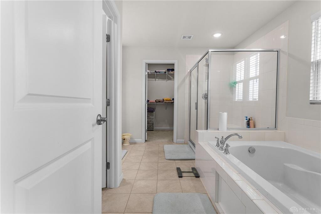 3266 Heatherstone Drive Property Photo 38